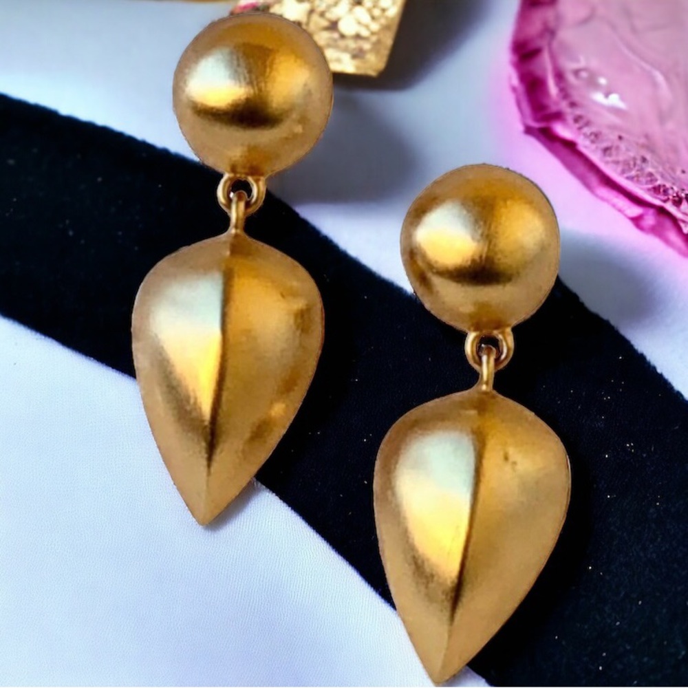 Givenchy Paris New York Earrings Gold Tone Brushed Drop Dangle Post Signed